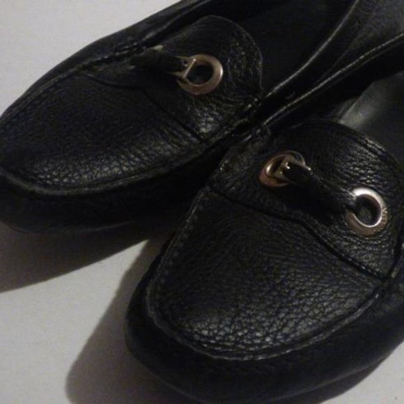 Prada Vintage Black Textured Leather Squared Toe Designer Flats - Picture 6 of 12